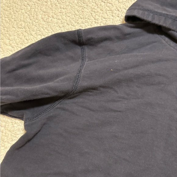 Levis Cropped Hoodie - Picture 12 of 16